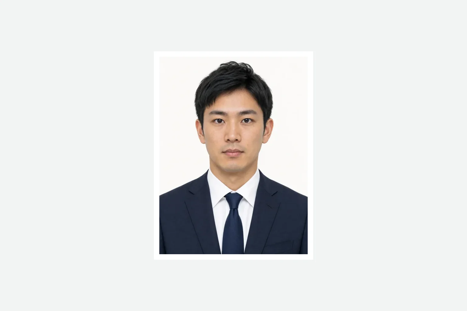 建築設備士登録用の450×600ピクセルの証明写真イメージ